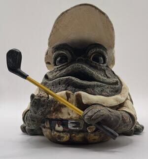 HomeStyles Golf Frog Figurine Ceramic Toad Golfer Statue Whimsical Shelf Decor